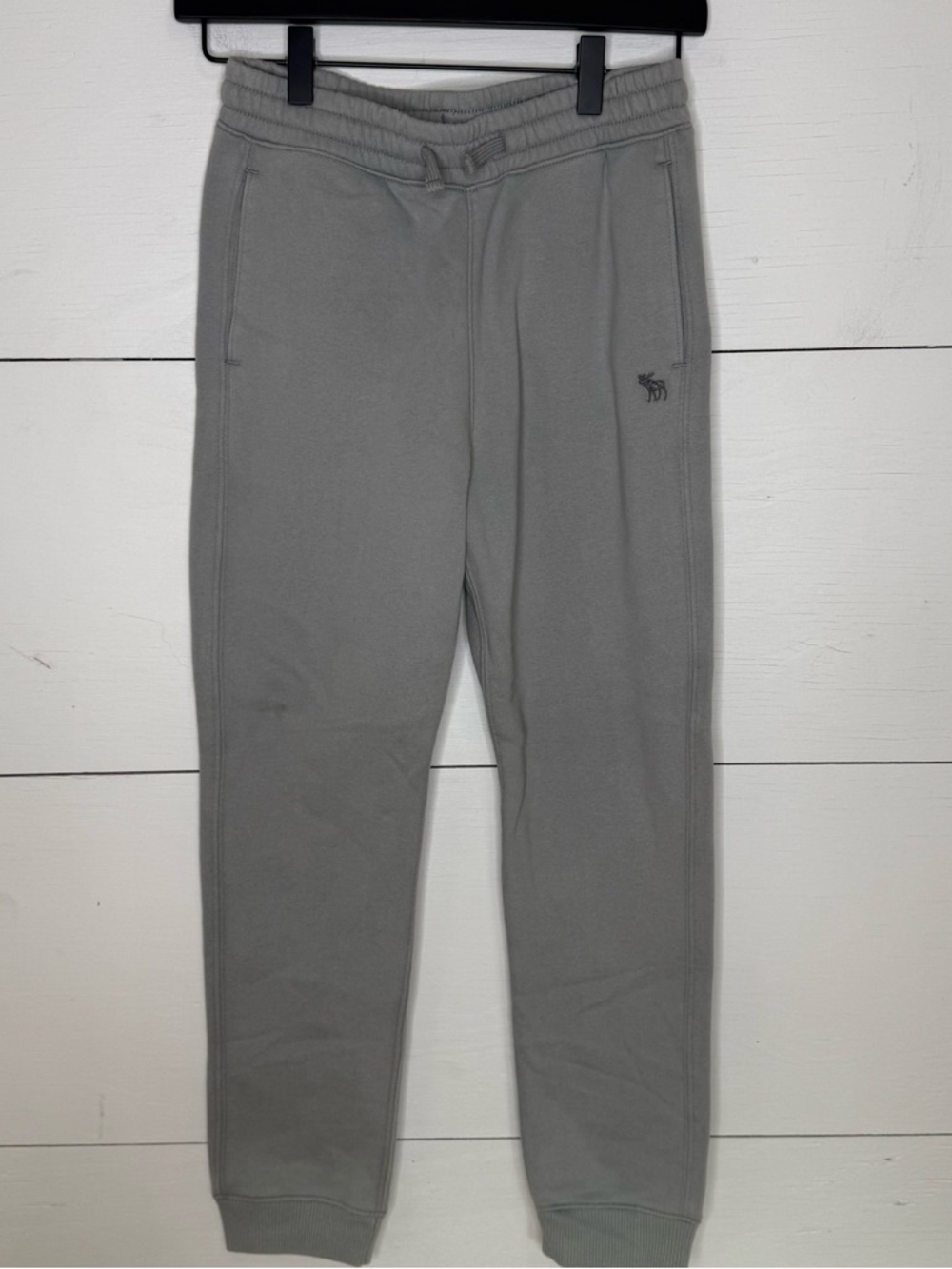 Abercrombie Kids • Gray Icon Essential Fleece Jogger Pants Size 11/12 NWT